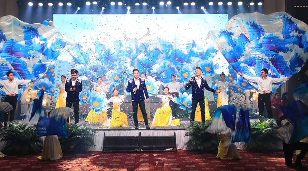 Hội thi “Tiếng hát ngành Du lịch Khánh Hòa 2024” - Ảnh 2.