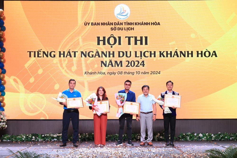 Hội thi “Tiếng hát ngành Du lịch Khánh Hòa 2024” - Ảnh 4.