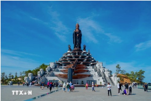 Cửa ngõ Tây Nam vươn mình: Tây Ninh thành điểm nhấn trên bản đồ du lịch - Ảnh 1.