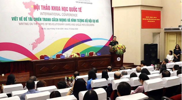 Văn học góp phần nhận diện bản sắc văn hóa và khát vọng hòa bình - Ảnh 1.