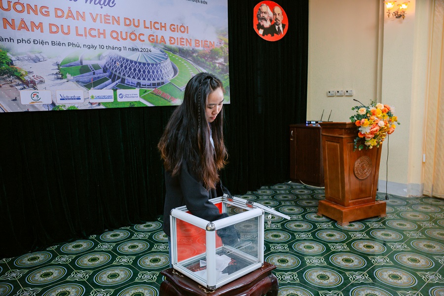 Khai mạc Hội thi Hướng dẫn viên du lịch giỏi 2024 - Ảnh 4.