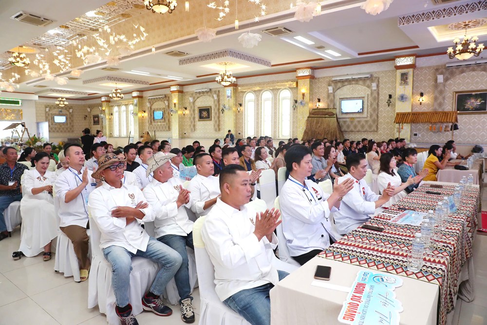 Kon Tum: 32 đội tranh tài ở Hội thi sáng tạo ẩm thực “Tinh túy miền sơn cước” - Ảnh 3.