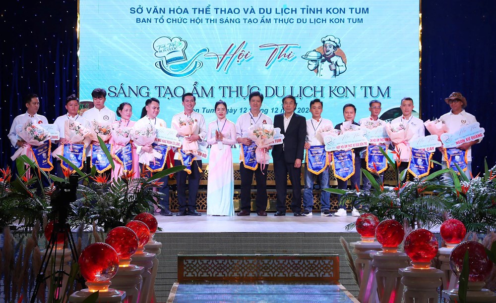 Kon Tum: 32 đội tranh tài ở Hội thi sáng tạo ẩm thực “Tinh túy miền sơn cước” - Ảnh 8.