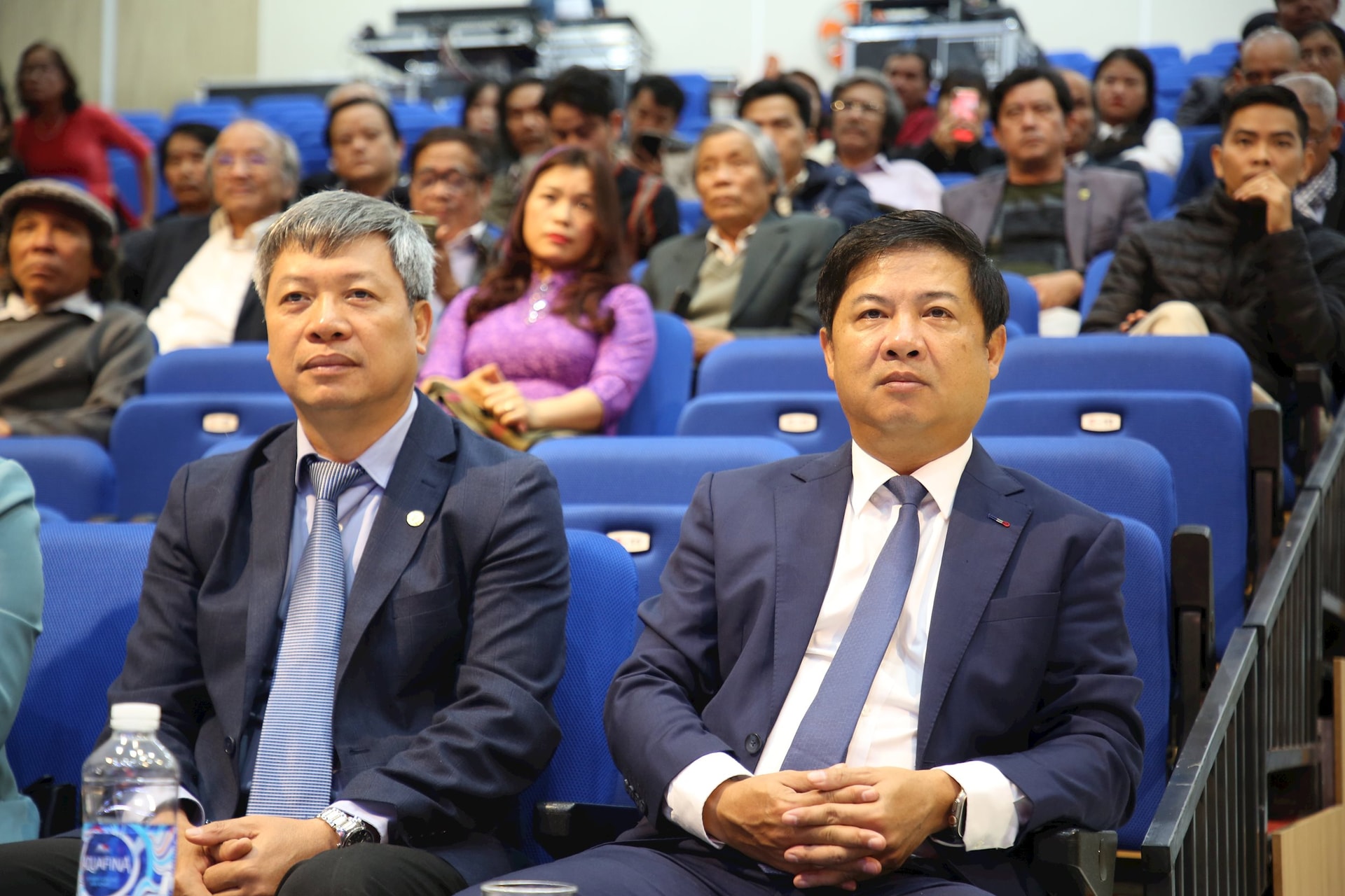 Quảng Nam trao Giải thưởng Văn học - nghệ thuật Đất Quảng lần thứ IV (2019 - 2023) - Ảnh 2.