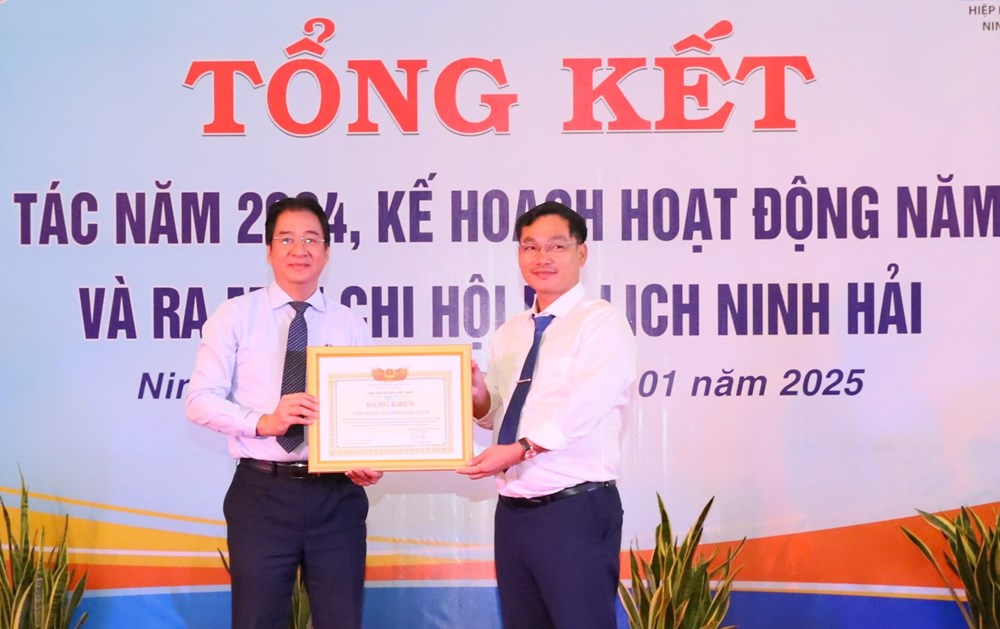 Năm 2025, Ninh Thuận phấn đấu đón 3,6 triệu lượt khách du lịch - Ảnh 4.