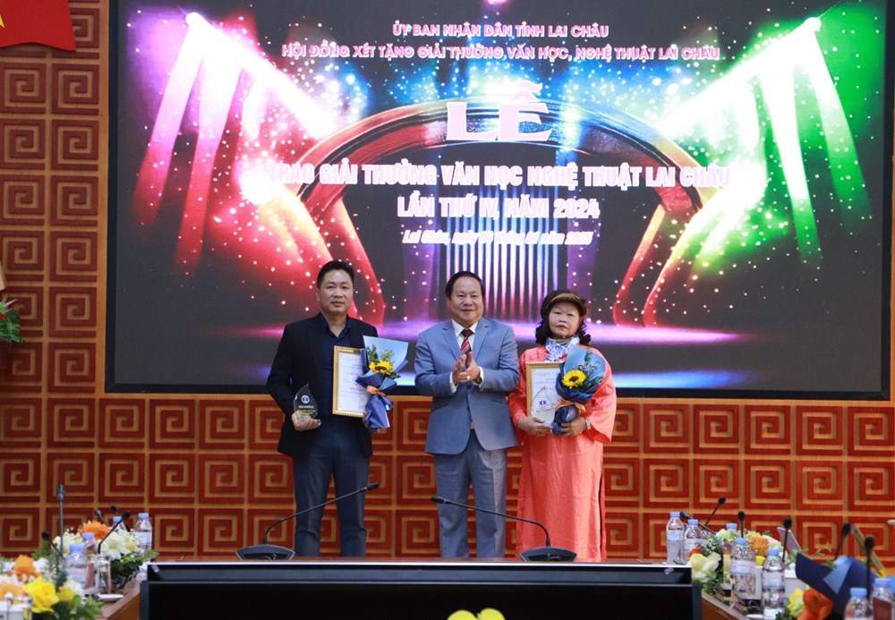 29 tác phẩm đạt Giải thưởng văn học, nghệ thuật Lai Châu lần thứ IV - Ảnh 1.