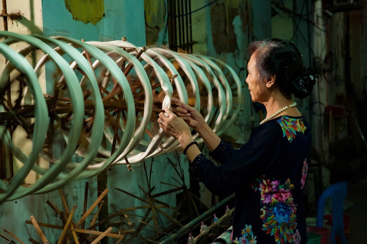 Hà Nội: Làng gốm Bát Tràng và lụa Vạn Phúc gia nhập mạng lưới thủ công sáng tạo toàn cầu - Ảnh 1.