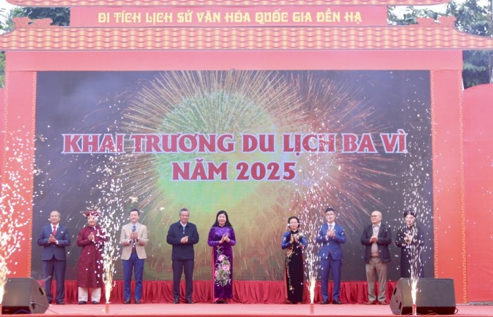 Hà Nội: Khai hội Tản Viên Sơn Thánh và khai trương du lịch huyện Ba Vì năm 2025 - Ảnh 5.