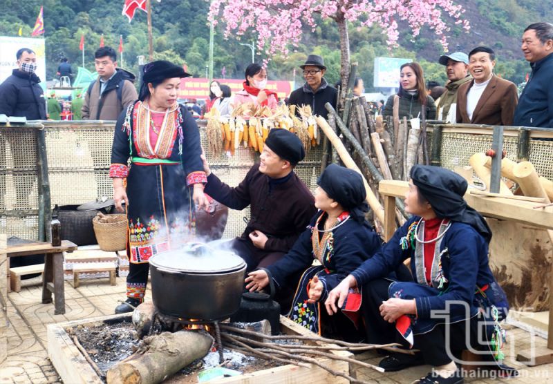Thái Nguyên: Phát huy giá trị di sản văn hóa qua hoạt động du lịch - Ảnh 4.
