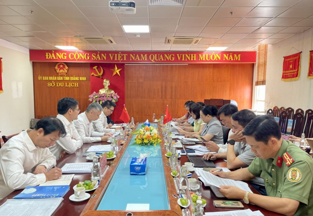 Du lịch Quảng Ninh phát triển bền vững - Ảnh 2.