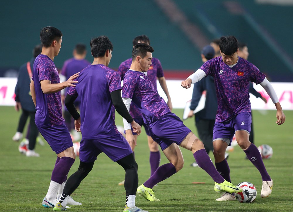 Đội tuyển Việt Nam tập trung 26 cầu thủ cho vòng loại Asian Cup 2027 - Ảnh 1.