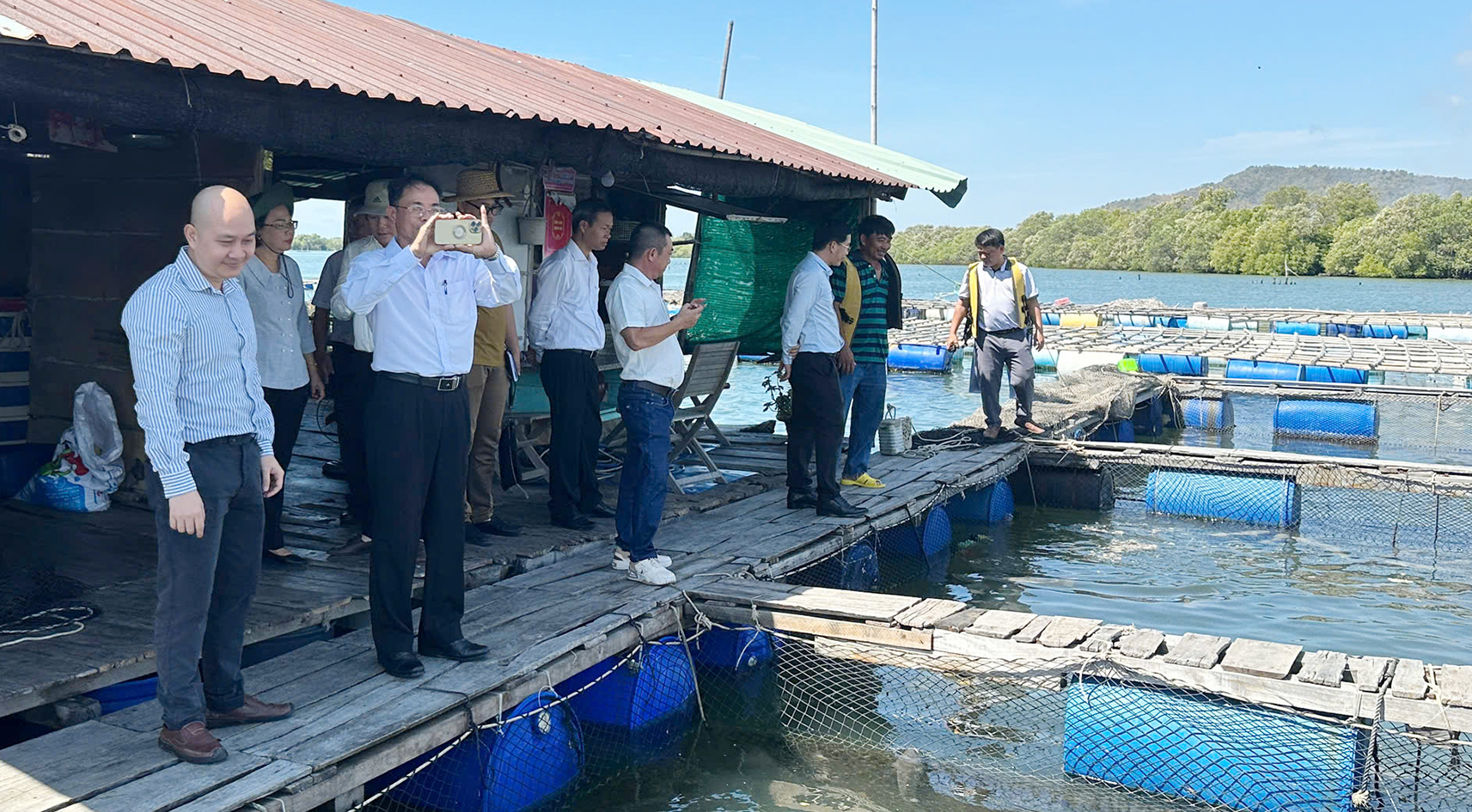 Bà Rịa-Vũng Tàu: Tạo hành lang pháp lý, hỗ trợ tài chính cho người dân tham gia làm du lịch cộng đồng - Ảnh 1.