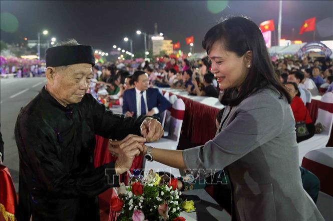 Lễ hội Hoa Ban thành phố Sơn La - Ảnh 2.