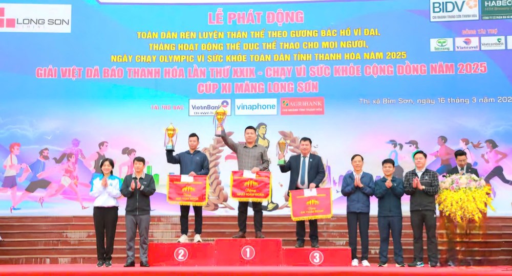 Thanh Hoá: Sôi nổi Ngày chạy Olympic vì sức khỏe toàn dân 2025 - Ảnh 6.