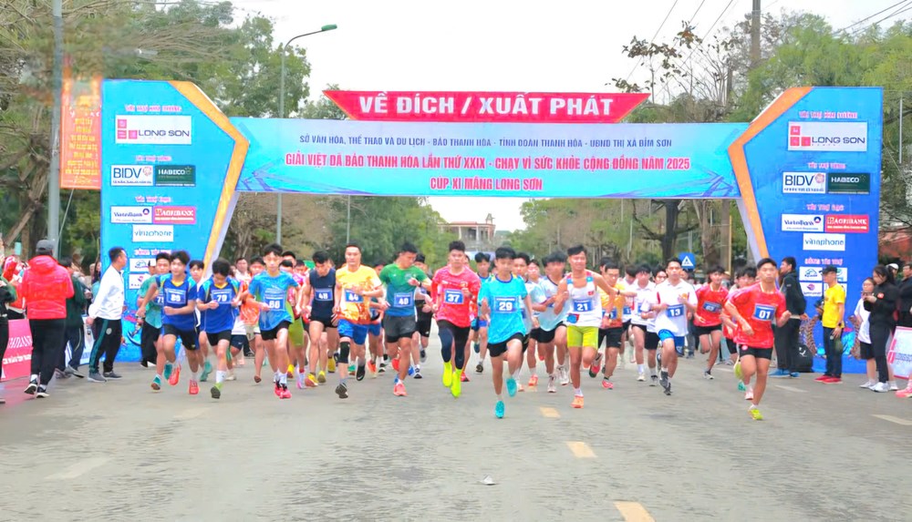 Thanh Hoá: Sôi nổi Ngày chạy Olympic vì sức khỏe toàn dân 2025 - Ảnh 3.