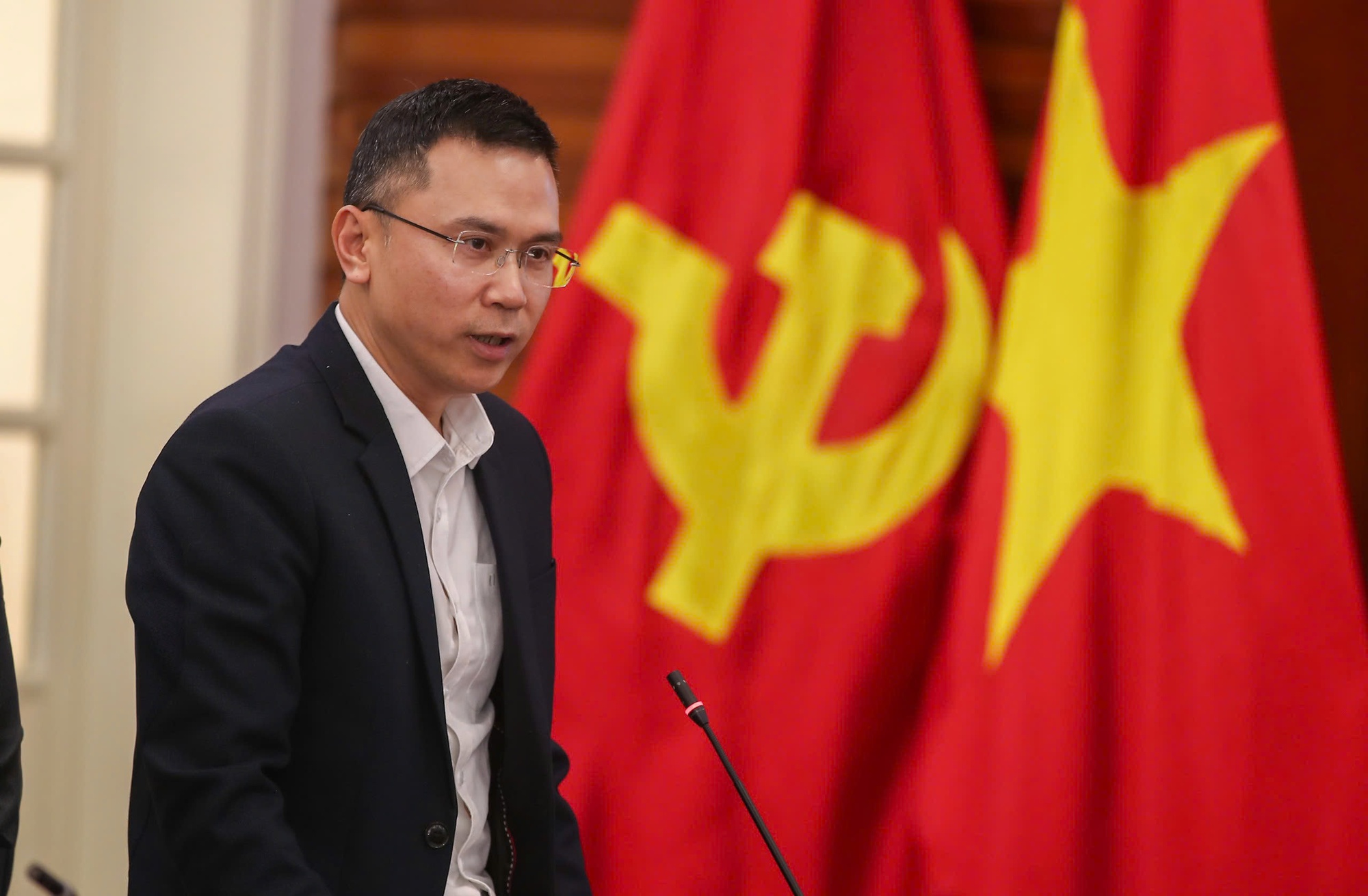Bộ trưởng Nguyễn Văn Hùng làm việc với Cục Thông tin cơ sở và Thông tin đối ngoại - Ảnh 2.