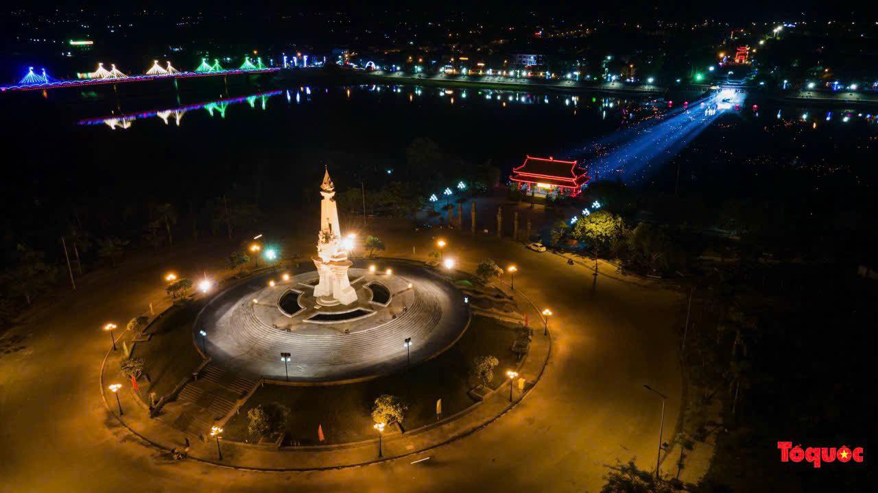 Bộ trưởng Nguyễn Văn H&ugrave;ng: Quảng Trị cần tập trung đầu tư bảo tồn di t&iacute;ch lịch sử trọng điểm - Ảnh 7.