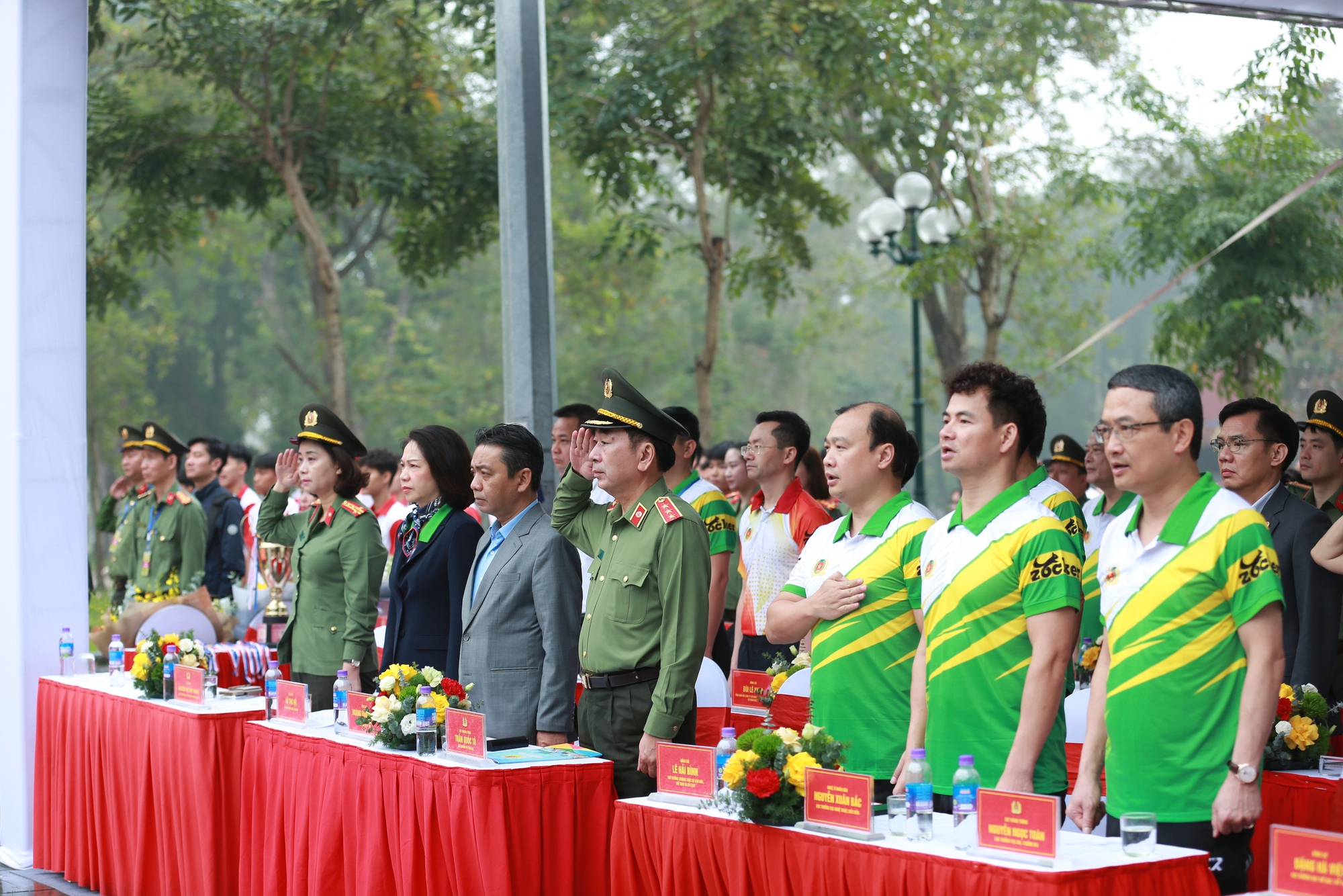 Khai mạc Ngày chạy Olympic – Vì an ninh Tổ quốc khối các đơn vị trực thuộc Bộ Công an và Công an thành phố Hà Nội năm 2025 - Ảnh 1.