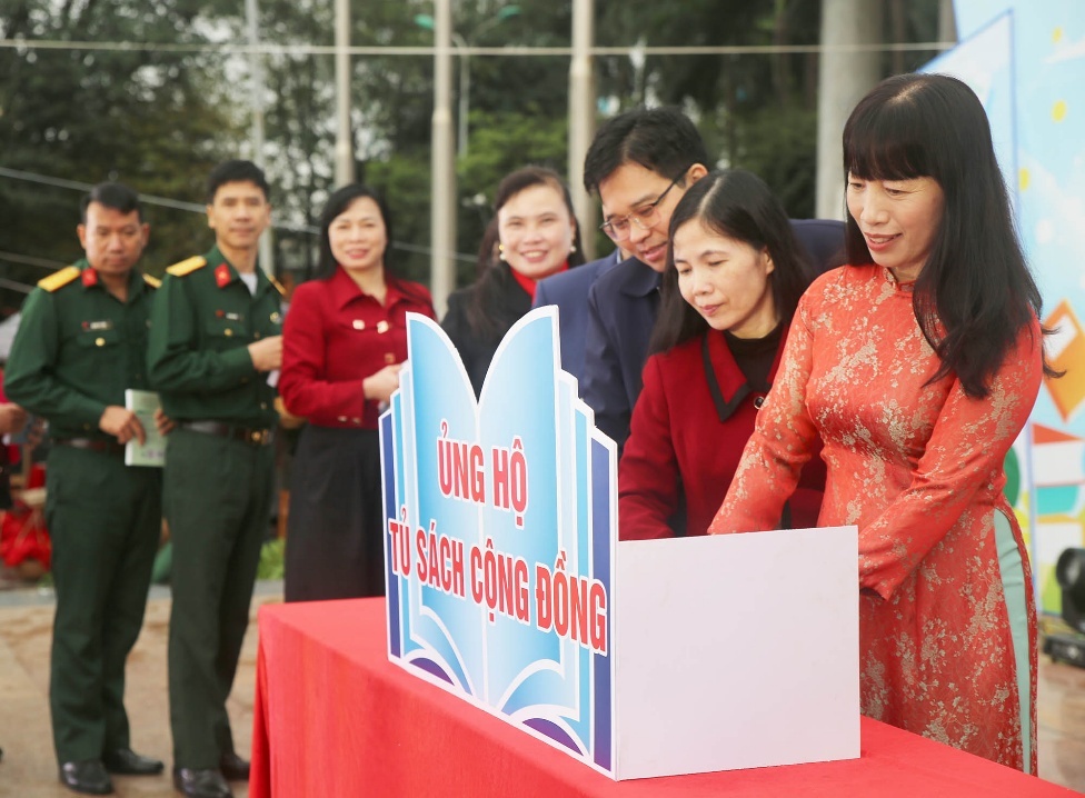 Khai mạc Hội sách Đất Tổ năm 2025 - Ảnh 5.
