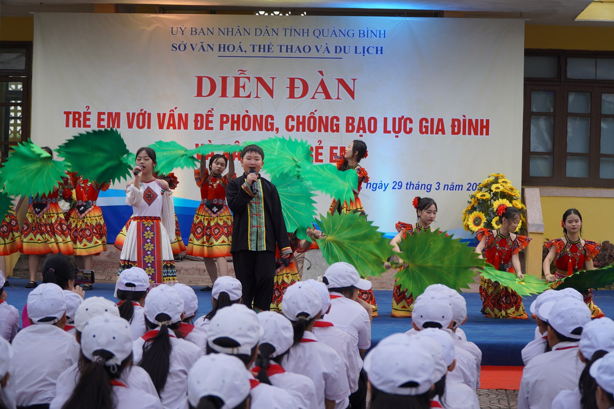 Quảng Bình: Chung tay bảo vệ trẻ em khỏi bạo lực gia đình - Ảnh 4.