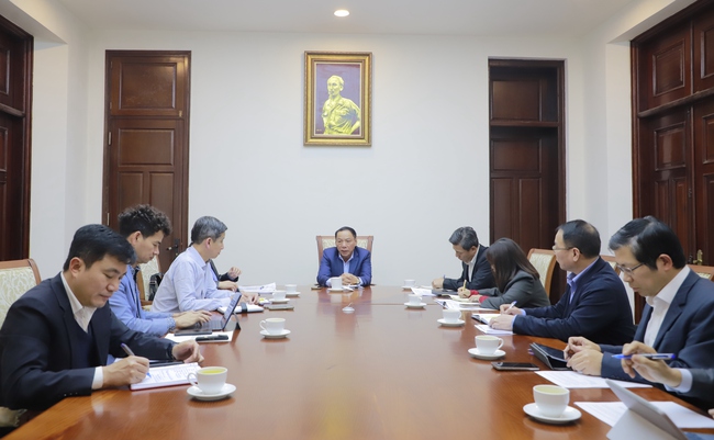Bộ trưởng Nguyễn Văn Hùng: Chủ động, nỗ lực chuẩn bị các hoạt động phục vụ kỷ niệm 50 năm Ngày giải phóng miền Nam, thống nhất đất nước - Ảnh 1.