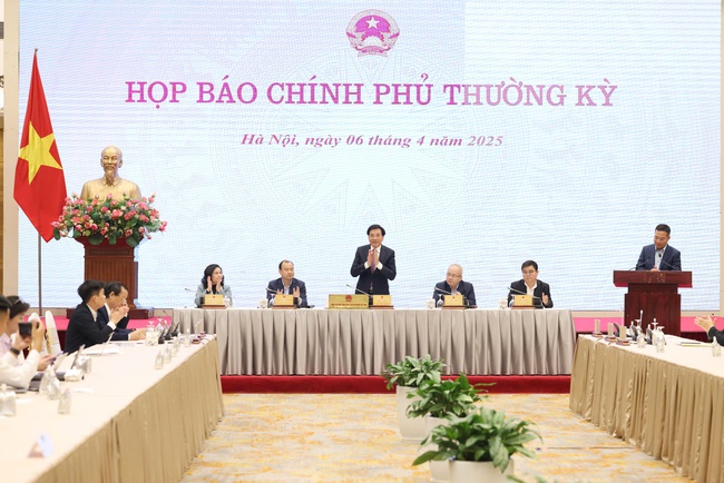 Thứ trưởng Thường trực Lê Hải Bình: Sẽ tăng mức phạt và các chế tài xử lý với người nổi tiếng vi phạm quảng cáo - Ảnh 1.