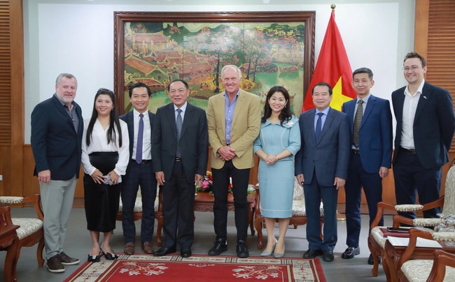 Bộ trưởng Nguyễn Văn Hùng: Đưa các sân golf đạt chuẩn quốc tế của Việt Nam lên bản đồ golf của thế giới để kích thích đầu tư, thu hút du lịch - Ảnh 4.
