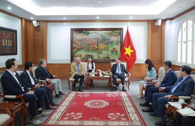Bộ trưởng Nguyễn Văn Hùng: Đưa các sân golf đạt chuẩn quốc tế của Việt Nam lên bản đồ golf của thế giới để kích thích đầu tư, thu hút du lịch - Ảnh 1.