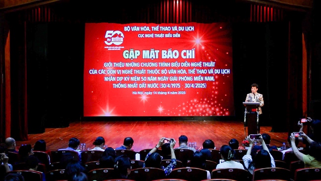 Chuỗi chương trình nghệ thuật kỷ niệm 50 năm Ngày Giải phóng miền Nam - Ảnh 4.