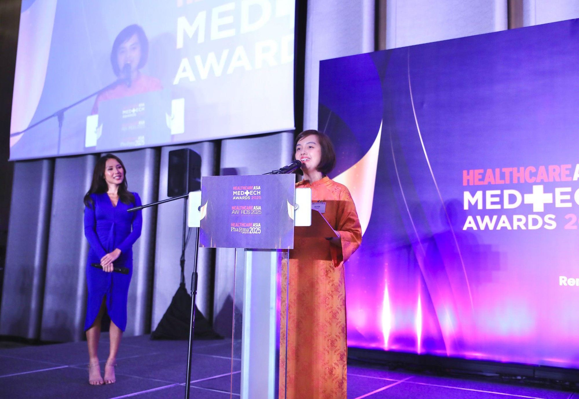 Đổi mới sáng tạo vì sức khỏe người Việt, FPT Long Châu được vinh danh tại Healthcare Asia Pharma Awards 2025 - Ảnh 2.
