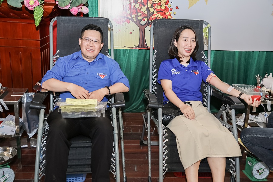 Đoàn Thanh niên Cục Du lịch Quốc gia Việt Nam tổ chức Ngày hội hiến máu tình nguyện 2025 - Ảnh 2.