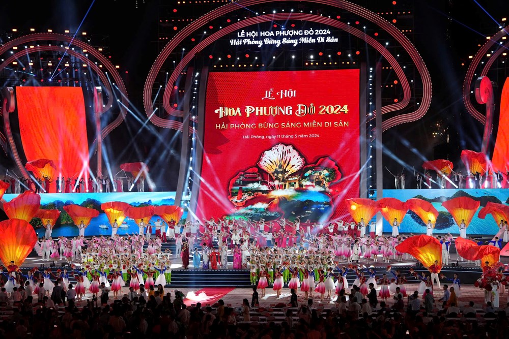 Nhiều điểm mới ấn tượng Lễ hội Hoa Phượng Đỏ - Hải Phòng 2025 - Ảnh 1.