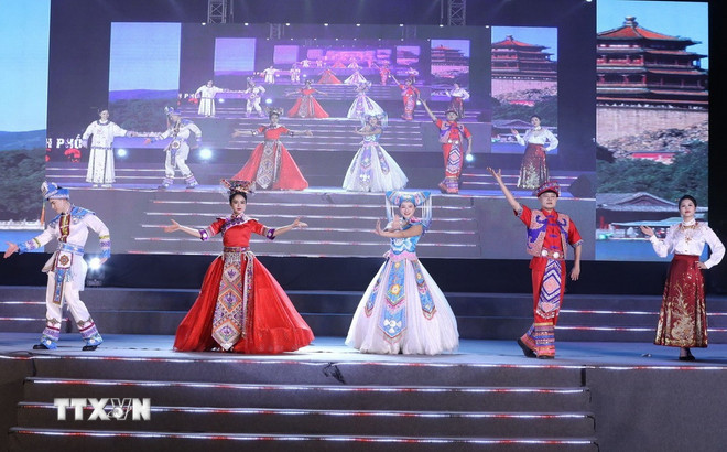 Văn hóa và du lịch "chắp cánh" mối quan hệ Việt-Trung - Ảnh 4.