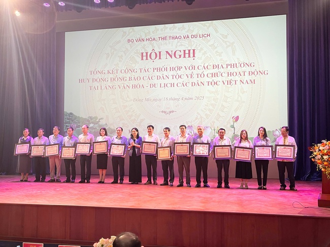 Đưa Làng Văn hóa - Du lịch các dân tộc Việt Nam thực sự trở thành biểu tượng sinh động của tinh thần đại đoàn kết toàn dân tộc - Ảnh 3.
