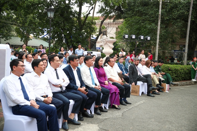 Khai mạc Ngày Sách và Văn hóa đọc Việt Nam 2025 - Ảnh 2.