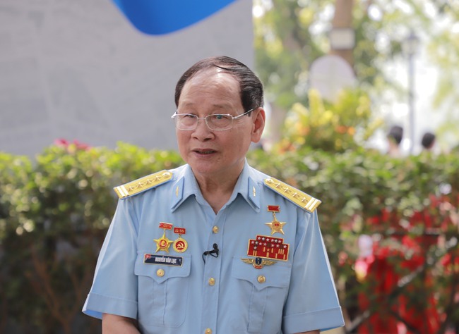 Những nhân chứng lịch sử kể về cuộc Tổng tiến công và nổi dậy Mùa xuân năm 1975 - Ảnh 1.