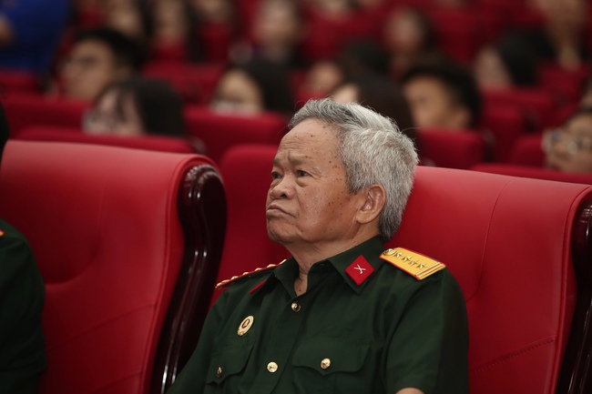 Khơi dậy và lan tỏa niềm tự hào dân tộc trong thế hệ trẻ - Ảnh 14.