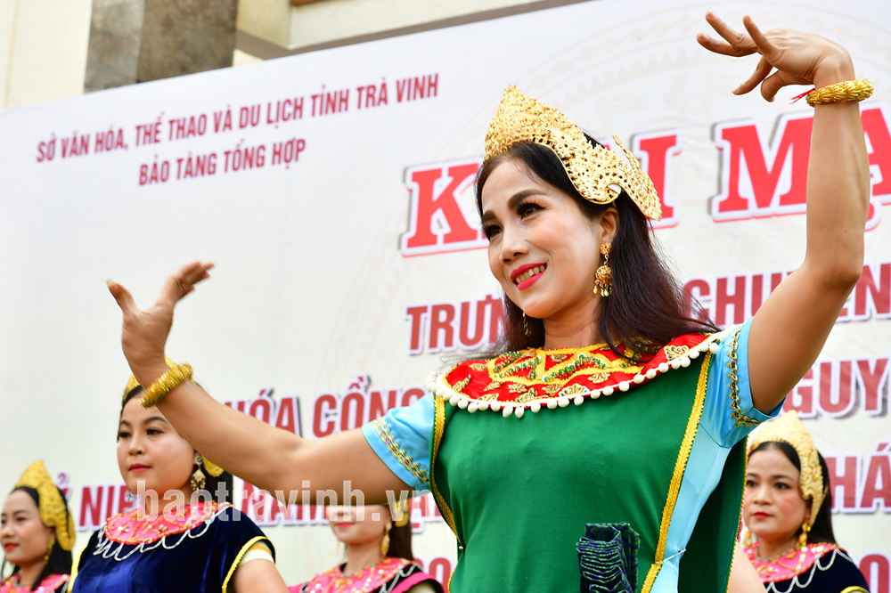 Trà Vinh: Khai mạc triển lãm “Văn hóa Cồng chiêng Tây Nguyên - Xưa và nay” - Ảnh 15.