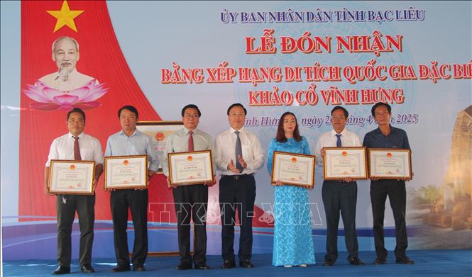 Bạc Liêu: Di tích khảo cổ Vĩnh Hưng nhận Bằng xếp hạng Di tích quốc gia đặc biệt - Ảnh 4.
