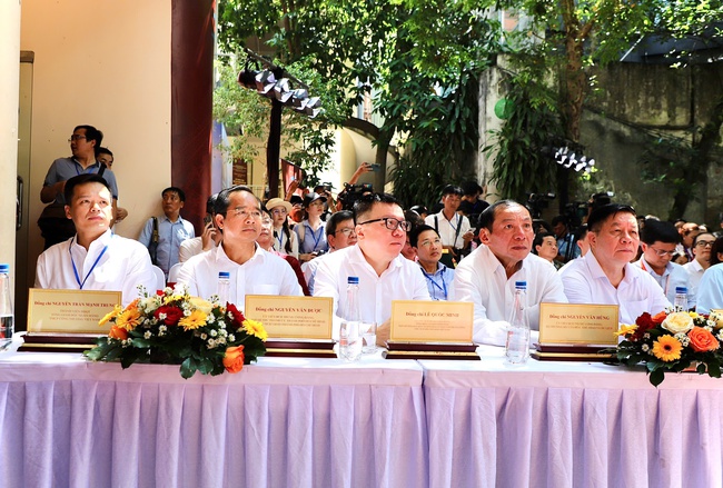 Khai trương Trung tâm Báo chí tuyên truyền các hoạt động Kỷ niệm 50 năm Ngày Giải phóng miền Nam, thống nhất đất nước - Ảnh 2.