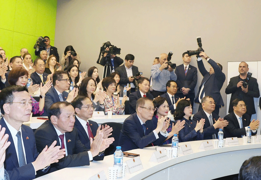 Tăng cường quan hệ giao lưu văn hóa giữa Việt Nam và Azerbaijan  - Ảnh 4.