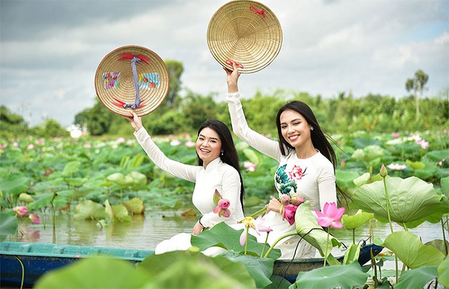 Đồng Tháp: Phát triển du lịch, đảm bảo thực hiện tốc độ tăng trưởng kinh tế hai con số - Ảnh 2.
