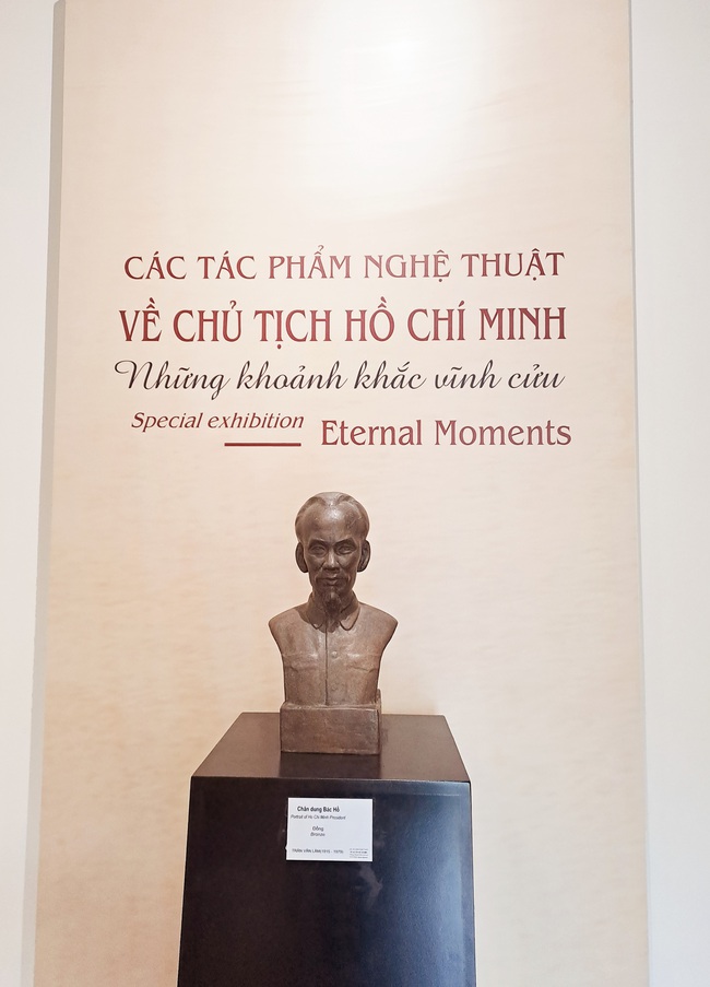 TP.HCM tổ chức nhiều hoạt động ý nghĩa dịp Kỷ niệm 135 năm Ngày sinh Chủ tịch Hồ Chí Minh - Ảnh 2.