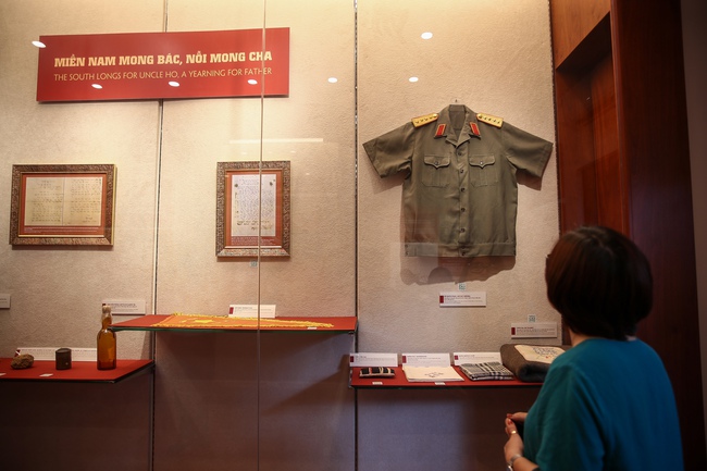 Khai mạc triển lãm Quốc gia "Chủ tịch Hồ Chí Minh - Tinh hoa dân tộc, tầm vóc thời đại" - Ảnh 6.