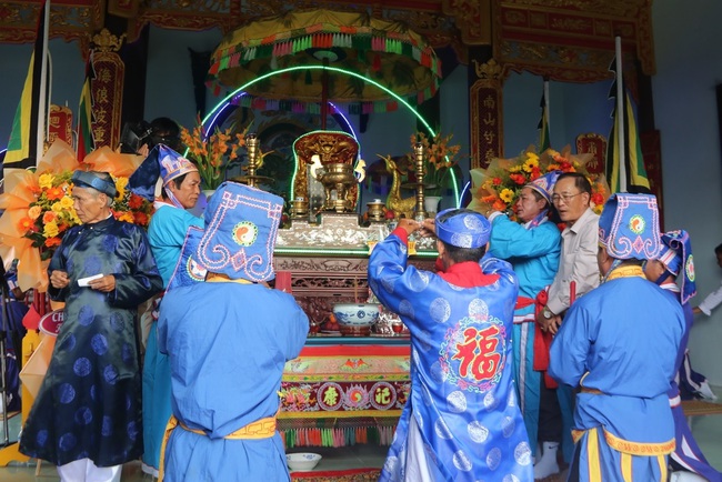 Phê duyệt Dự án Bảo tồn và phát huy giá trị Lễ hội Cầu ngư Vạn đầm Xương Lý  - Ảnh 1.