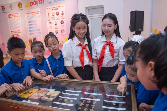 Tư tưởng Hồ Chí Minh về quyền con người là trung tâm, mục tiêu, động lực phát triển đất nước - Ảnh 2.