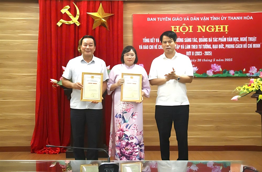 Tỏa sáng những tác phẩm lan tỏa tư tưởng, đạo đức, phong cách Hồ Chí Minh - Ảnh 1.