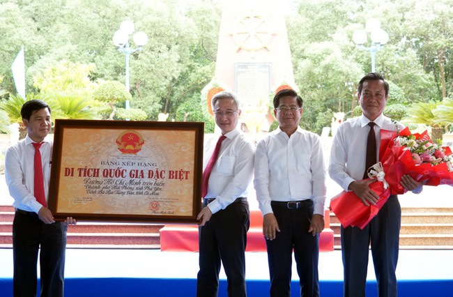 Bà Rịa - Vũng Tàu: Đón nhận Bằng xếp hạng Di tích quốc gia đặc biệt Đường Hồ Chí Minh trên biển - Ảnh 1.