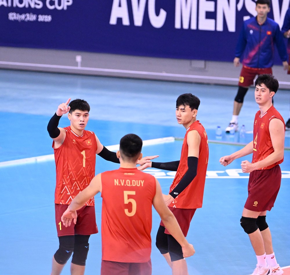 Thắng New Zealand, đội tuyển bóng chuyền nam Việt Nam vào tứ kết AVC Nations Cup 2025 - Ảnh 2.