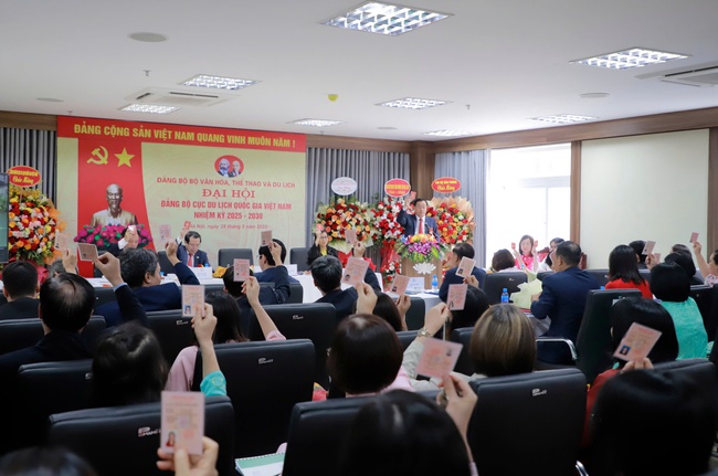 Đại hội Đảng bộ Bộ VHTTDL nhiệm kỳ 2025- 2030: Phát triển mạnh mẽ, toàn diện văn hóa, con người Việt Nam trong kỷ nguyên mới - Ảnh 4.